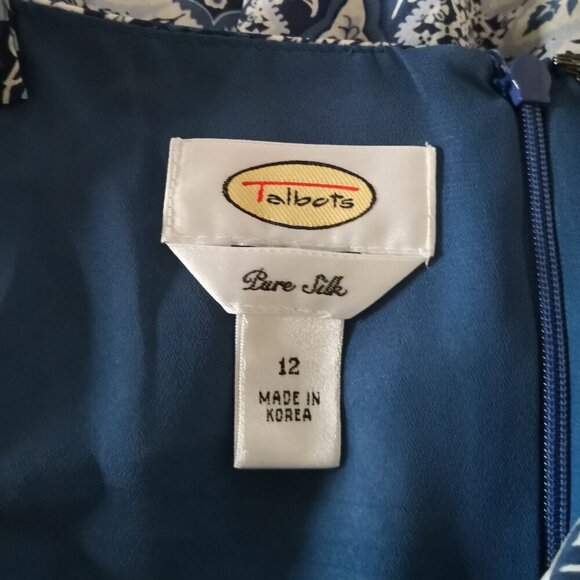 Talbots Silk Floral Print V-Neck Midi Fit-N-Flare Dress Lined Back Zip Size 12 - Picture 5 of 5